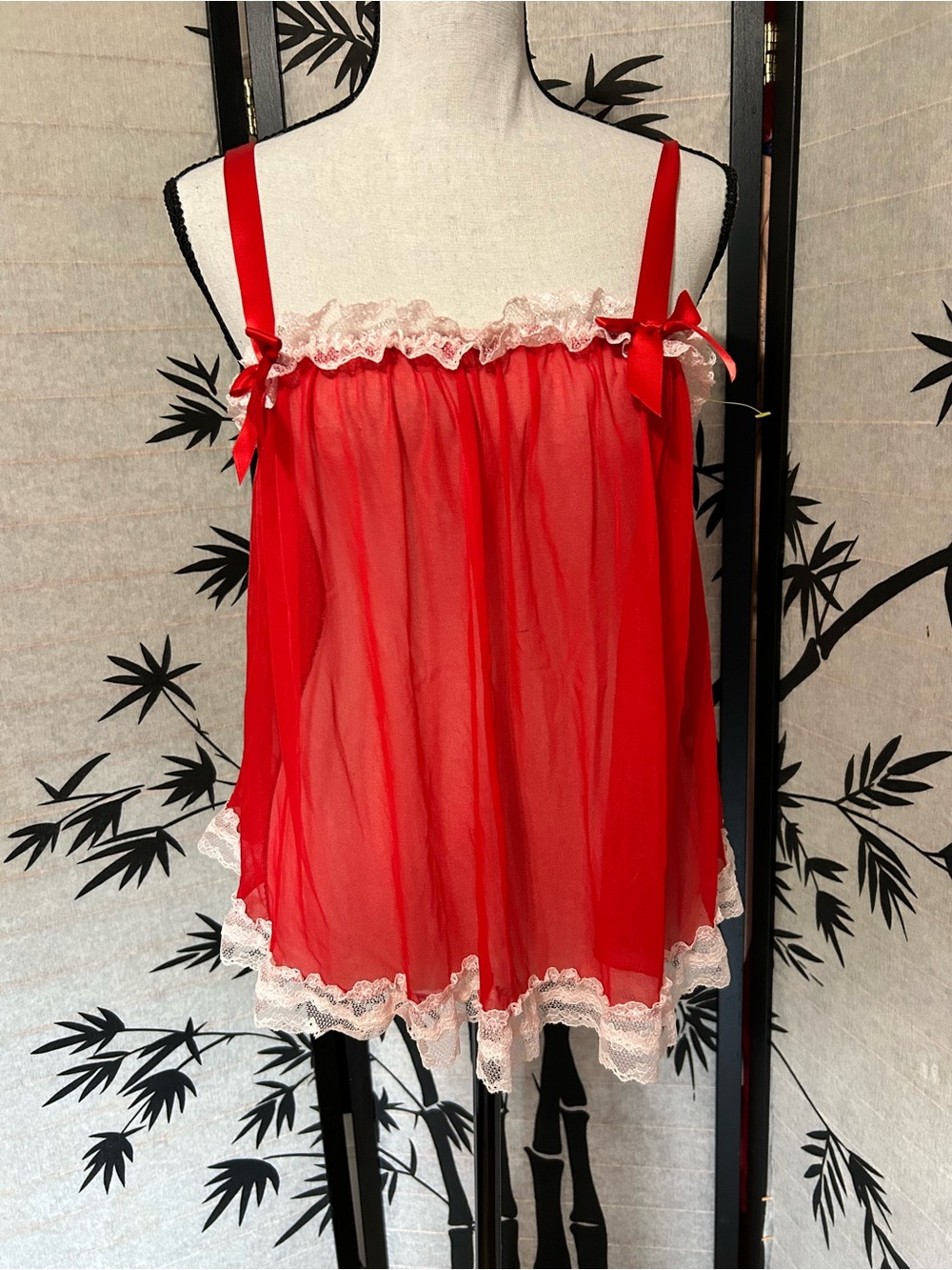 5 VTG Y2K Victoria's Secret Red Sheer Mesh Lace Babydoll Ruffle Camisole Sz S